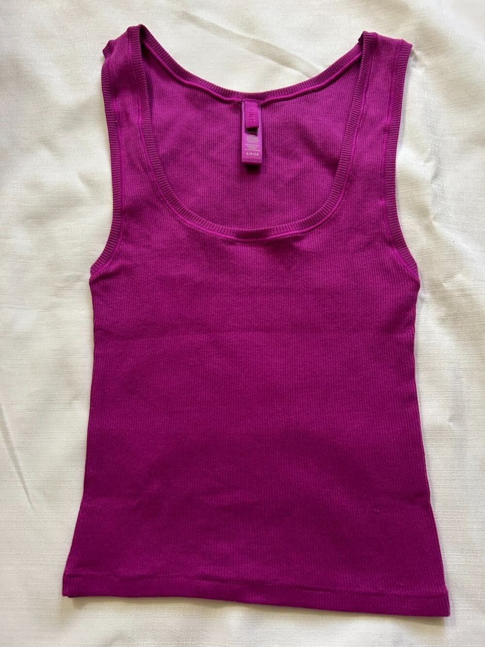 Skims NWOT Cotton Rib Tank Topn Lollipop Size Small